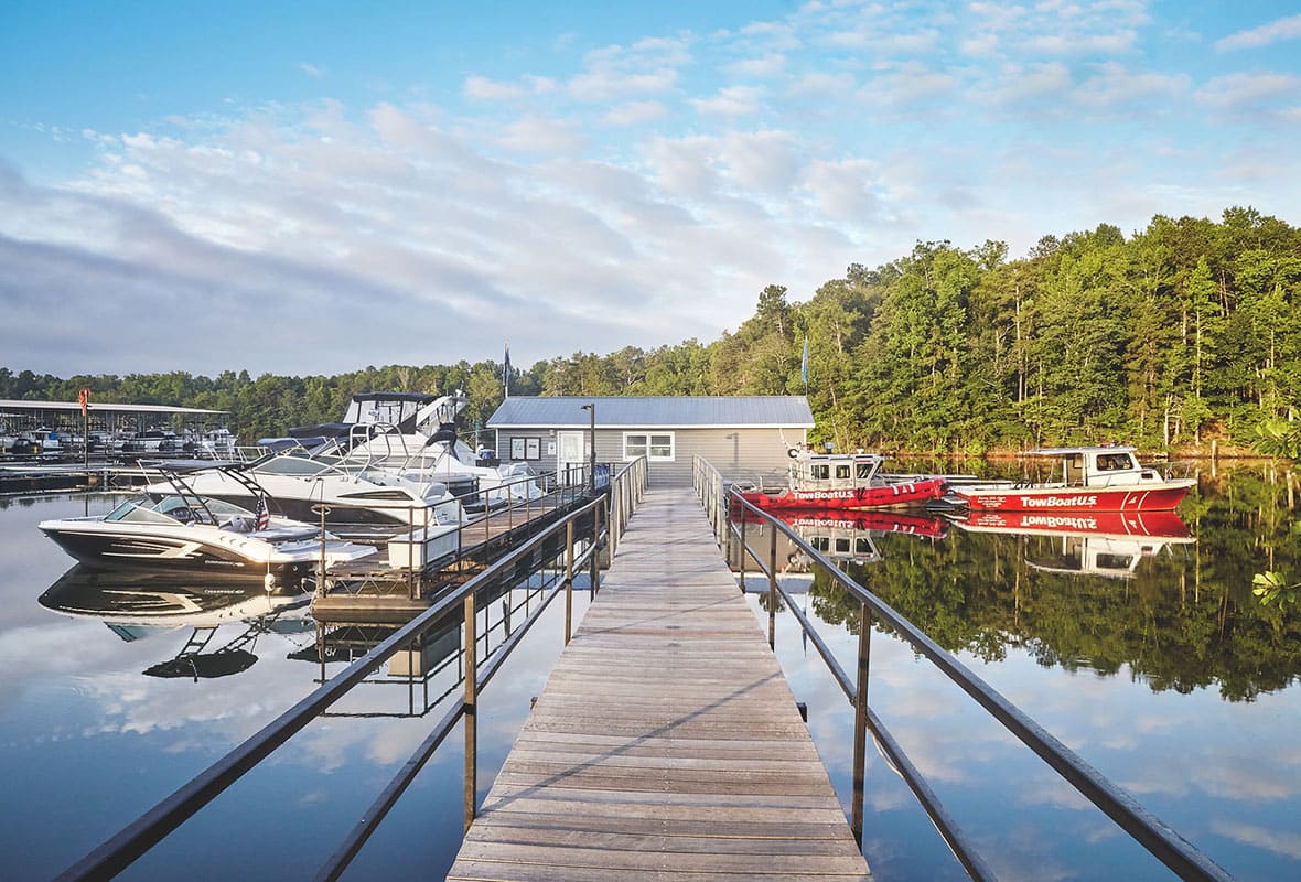 safe harbor hideaway bay wet slips