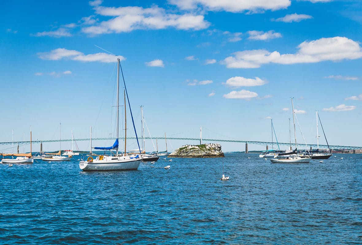 safe harbor jamestown boatyard