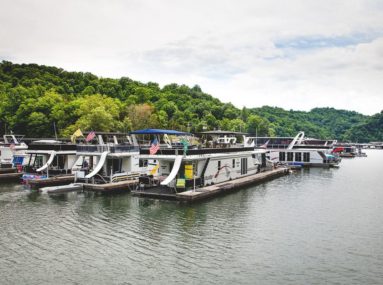 Safe Harbor wisdom dock houseboats